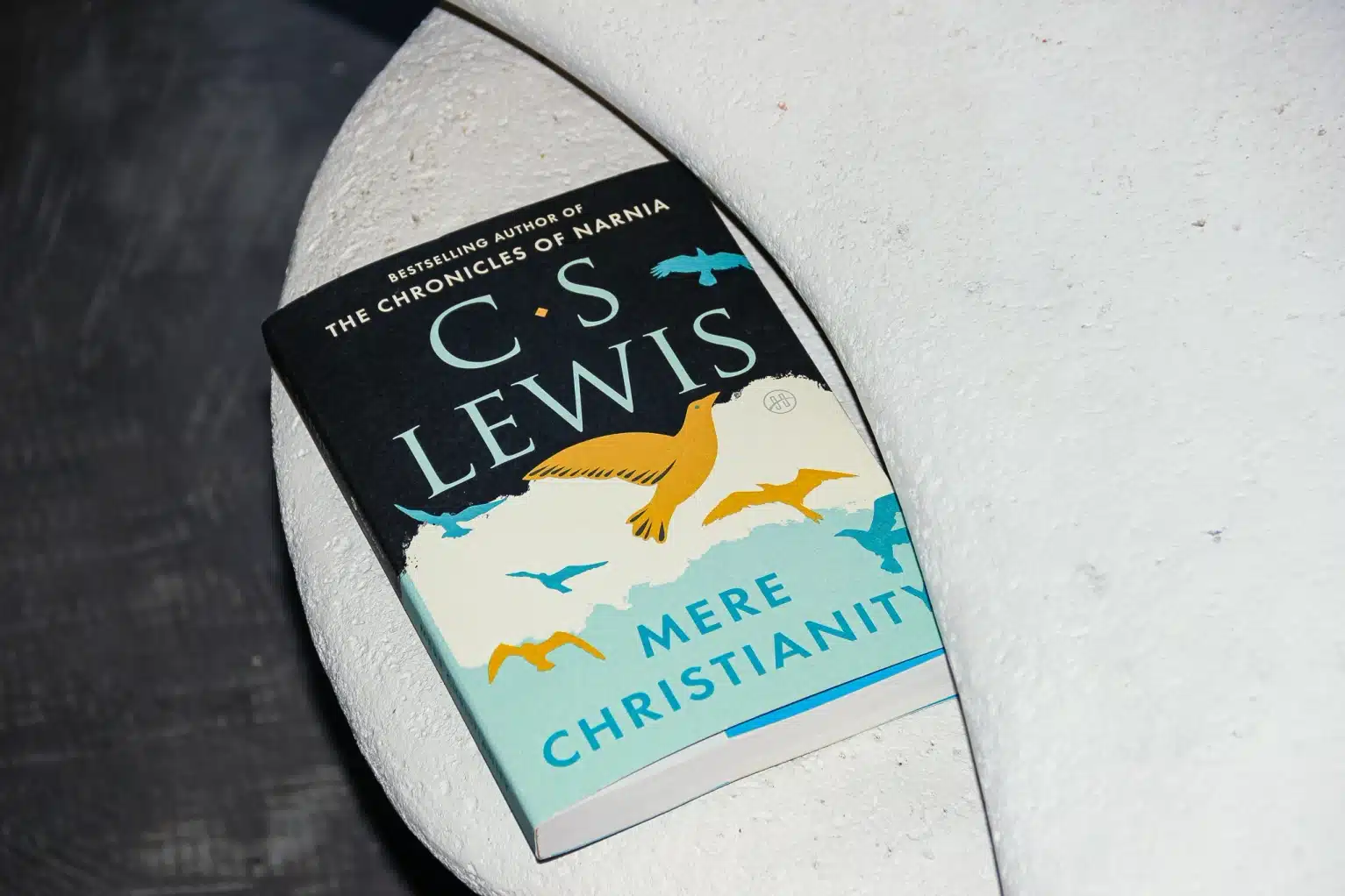 Mere Christianity, a Paperback Book by CS Lewis