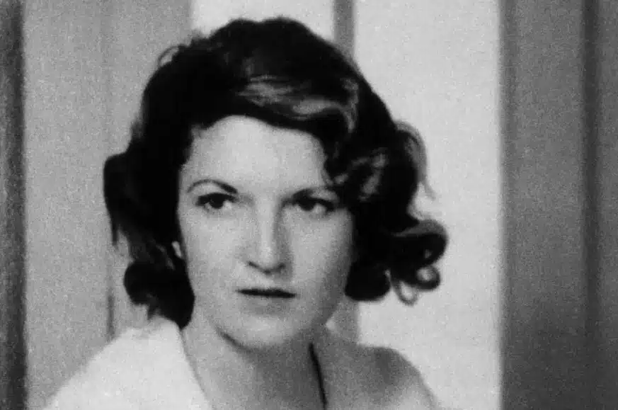 Zelda Fitzgerald Looking Off Into the Distance